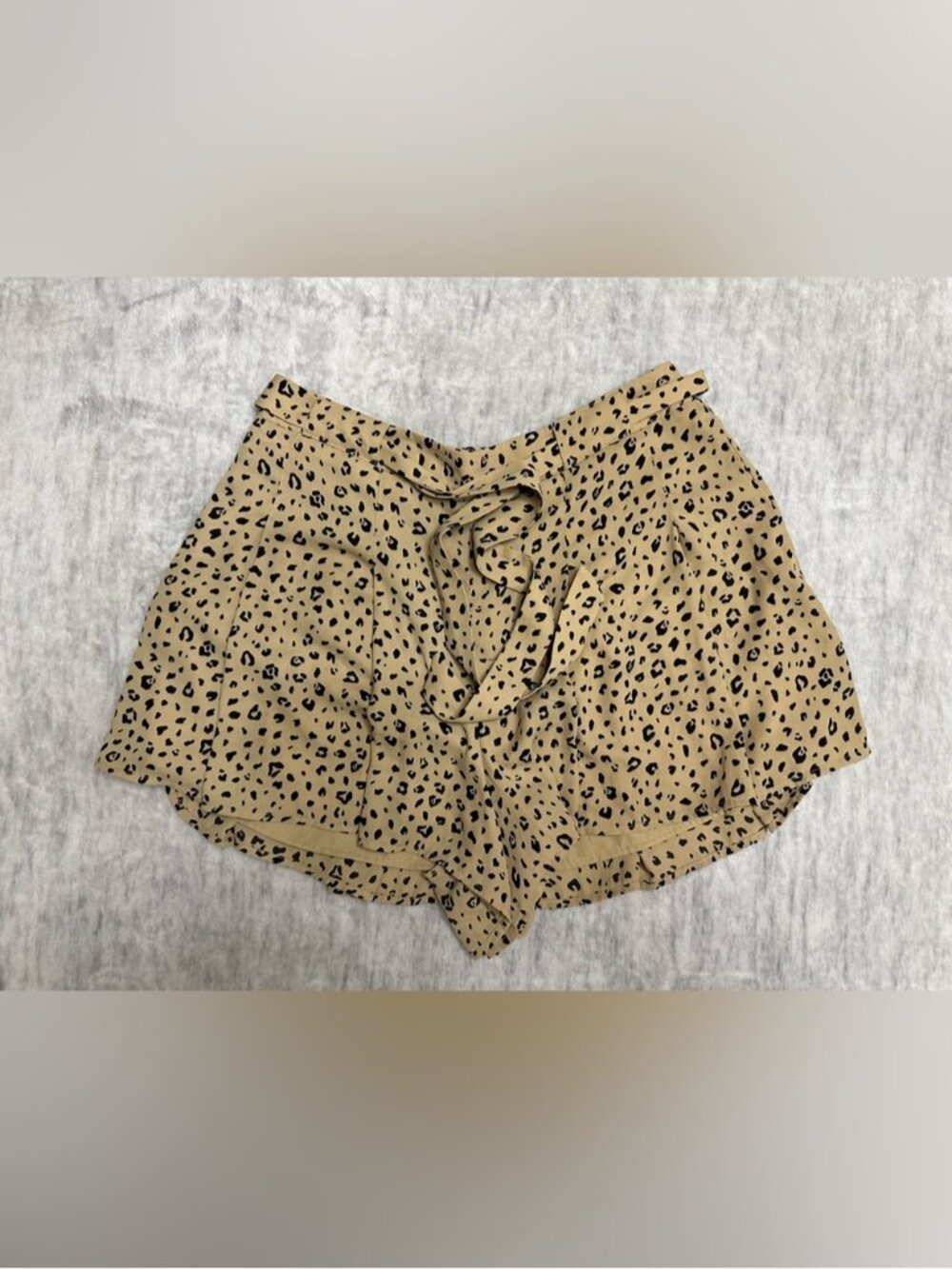 Aritzia Sunday Best Leopard Print Shorts